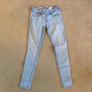 Hollister light wash skinny jeans